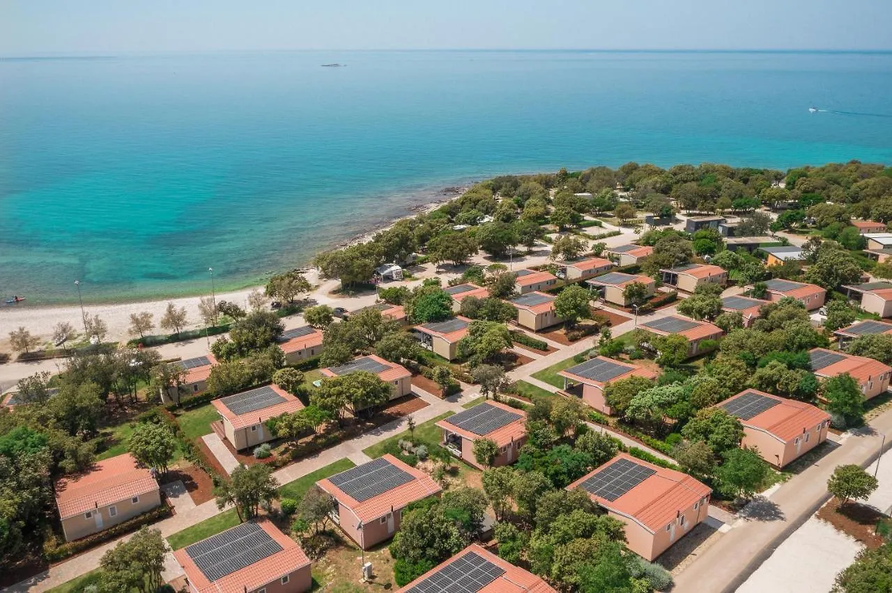 **** Holiday park Camping Homes Mon Perin Bale Croatia
